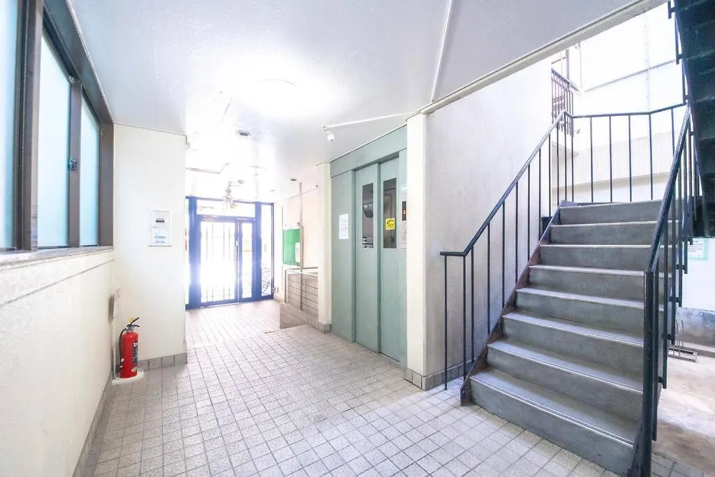 Sanacion Motomachi 7 なんばで150平米の広々空間 最大14名 Netflix見れます Apartment Osaka Japan